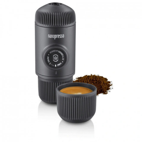 Набір Wacaco Nanopresso: кавоварка, адаптер для капсул та рушники бариста