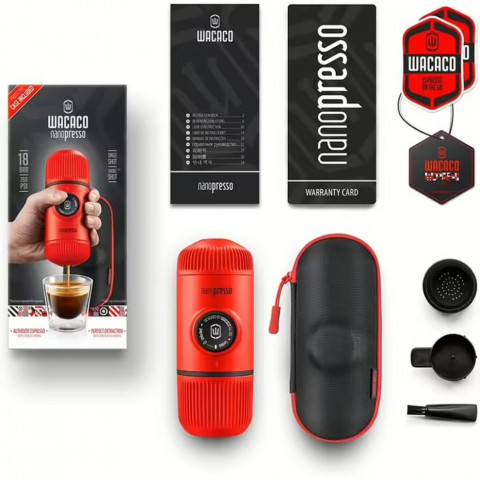 Портативна еспресо-кавоварка Wacaco Nanopresso червона з чохлом, механічна, для меленої кави