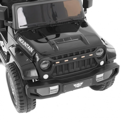 Дитячий акумуляторний автомобіль HECHT 56189 BLACK