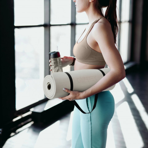 Килимок (мат) для фітнесу та йоги Gymtek NBR 1,5см світло-сірий