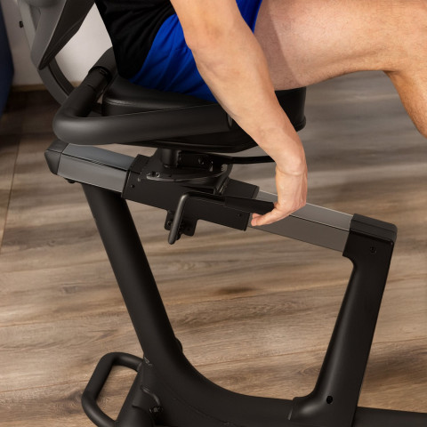 Горизонтальний велотренажер Gymtek XBR8000 електромагнітний
