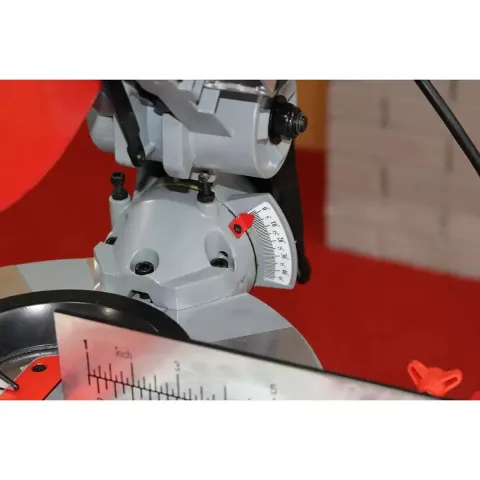 Пила торцювально-циркулярна Holzmann TK 305