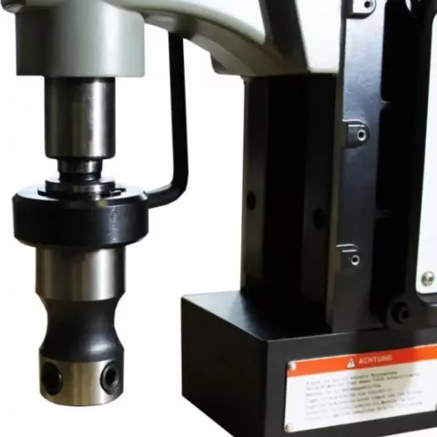 Магнітний дриль Holzmann MBM 600LRE