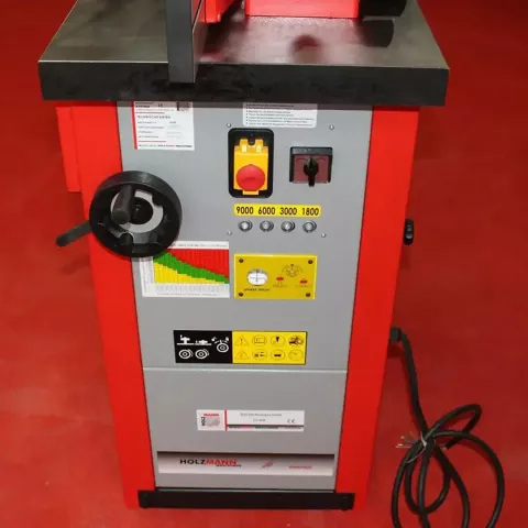 Фрезерний верстат по дереву Holzmann FS 200 380В