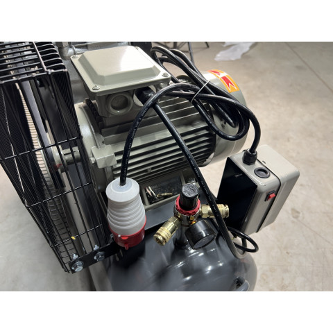 Поршневий компресор MAST TA65/100L 220V PRO