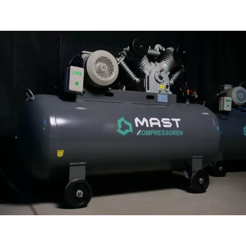 Поршневий компресор MAST 2105/500L 400V 12.5BAR