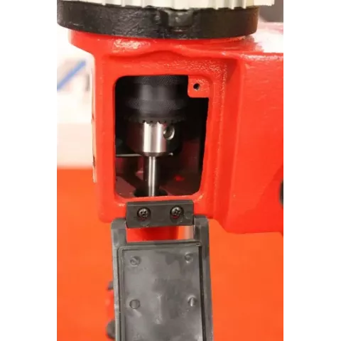 Довбальний верстат Holzmann STM 26