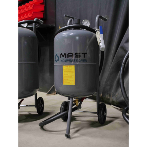 Напірний піскоструминний апарат MAST MSB10 (37 л)