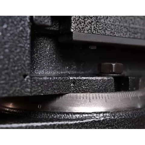 Лещата верстатні Holzmann I100