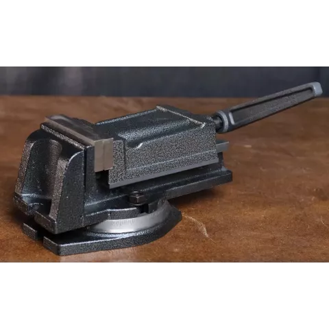 Лещата верстатні Holzmann I100