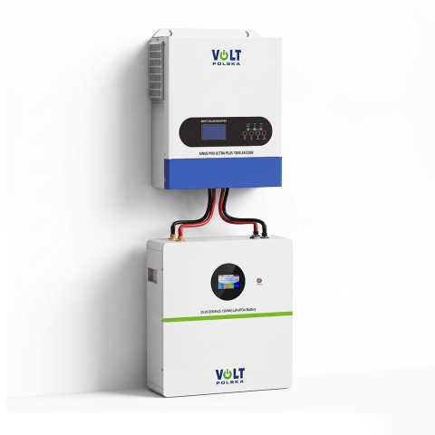 Комплект Volt Polska ULTRA PLUS 7000 24/230V 3500/7000W + Накопичувач енергії Volt Polska 200Ah 150A