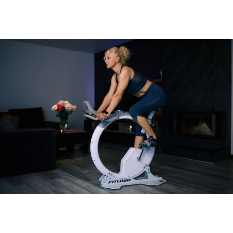 Велотренажер FitLogic B89 CircleBike